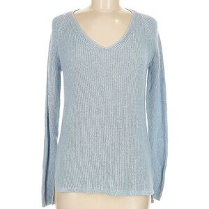 Pullover knit sweater